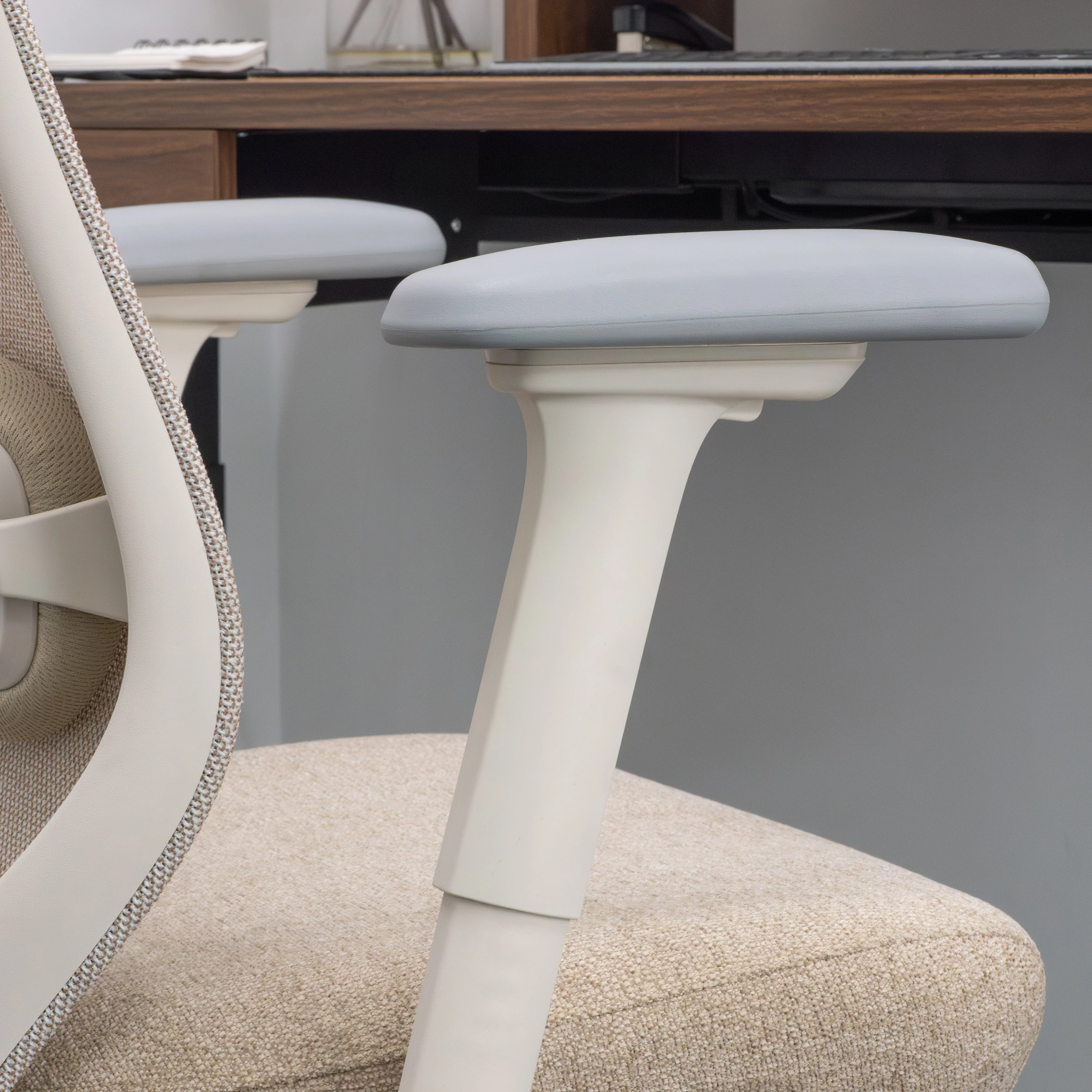 Desky CoilFlex Ergonomic Office Chair - Image 8