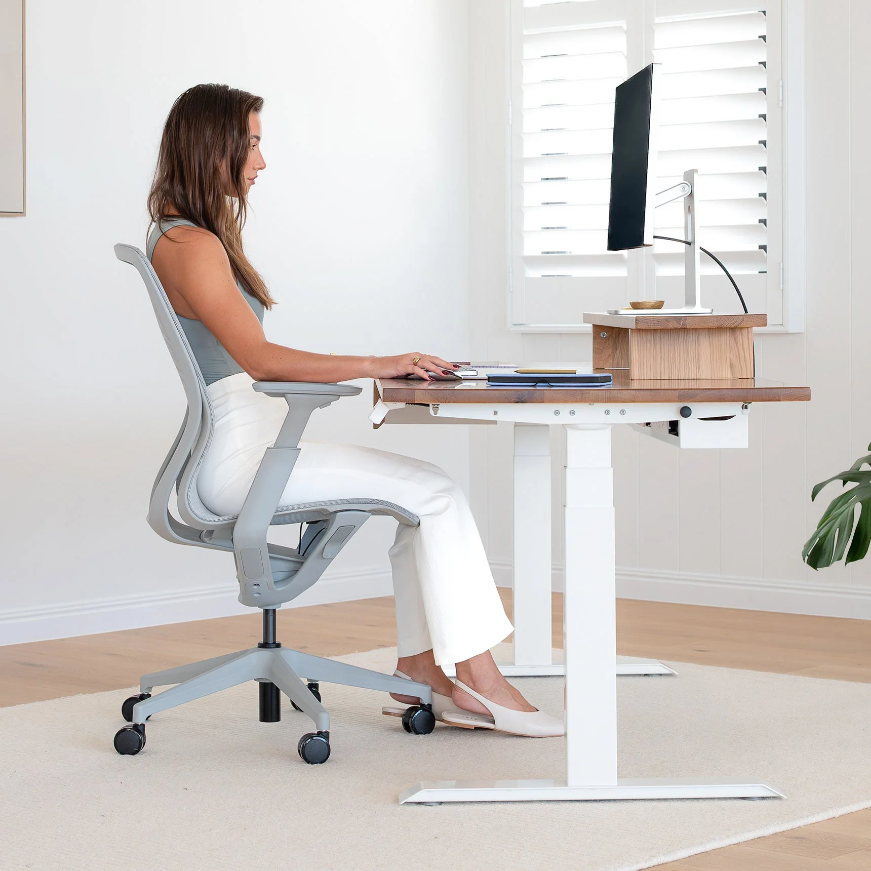 Desky Echo Modern Office Chair - Image 2