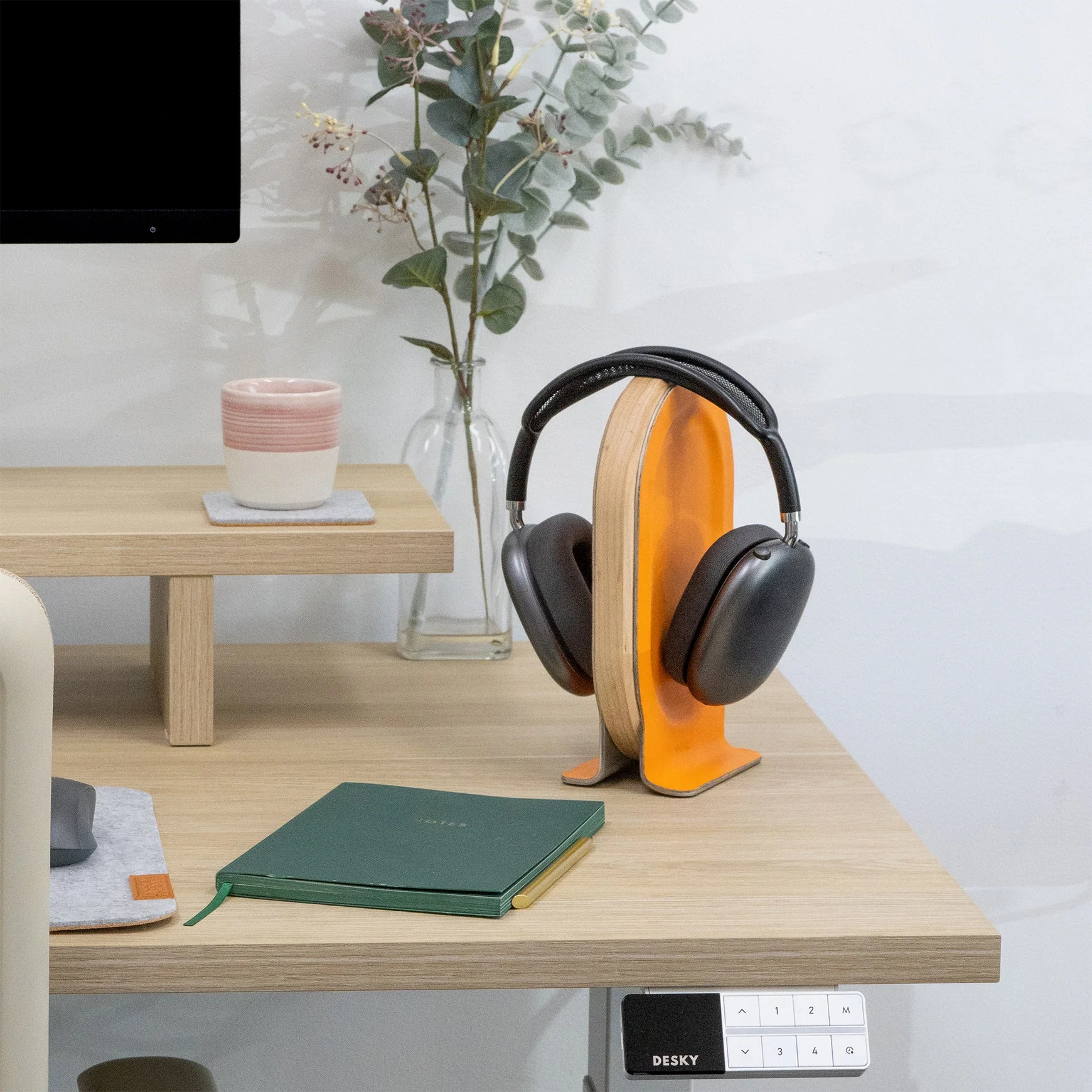 Desky Premium Wooden Headphone Stand - Image 5