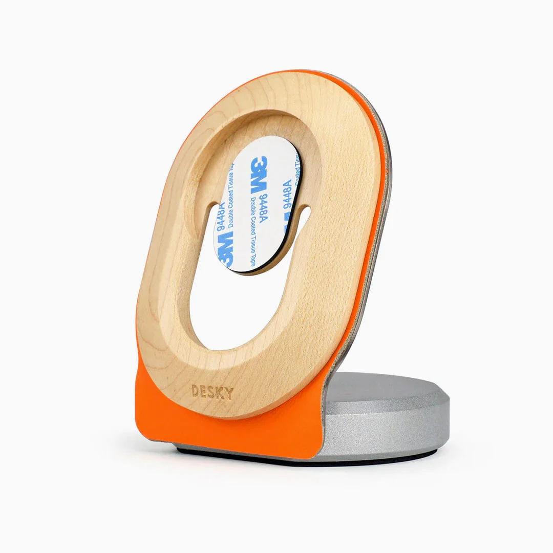 Desky Wooden Magsafe Stand - Image 7